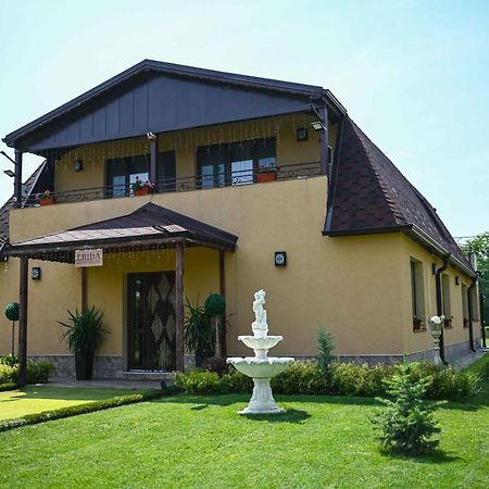 Guest House Erida Trastenik Bagian luar foto