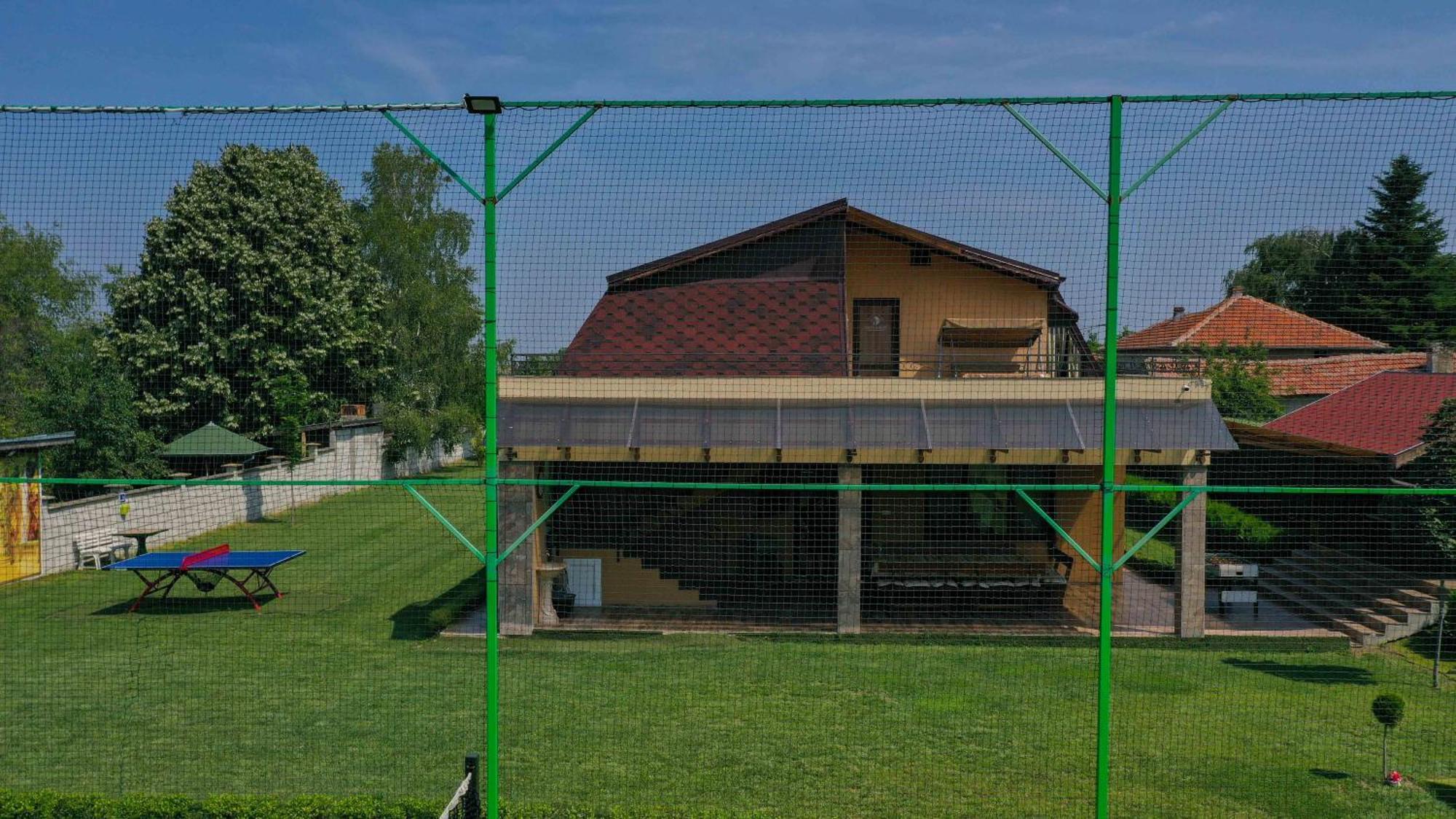 Guest House Erida Trastenik Bagian luar foto