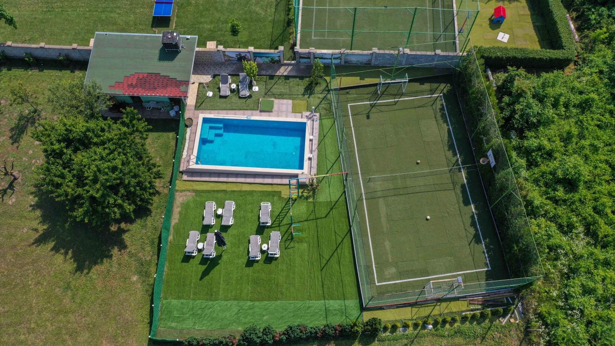 Guest House Erida Trastenik Bagian luar foto