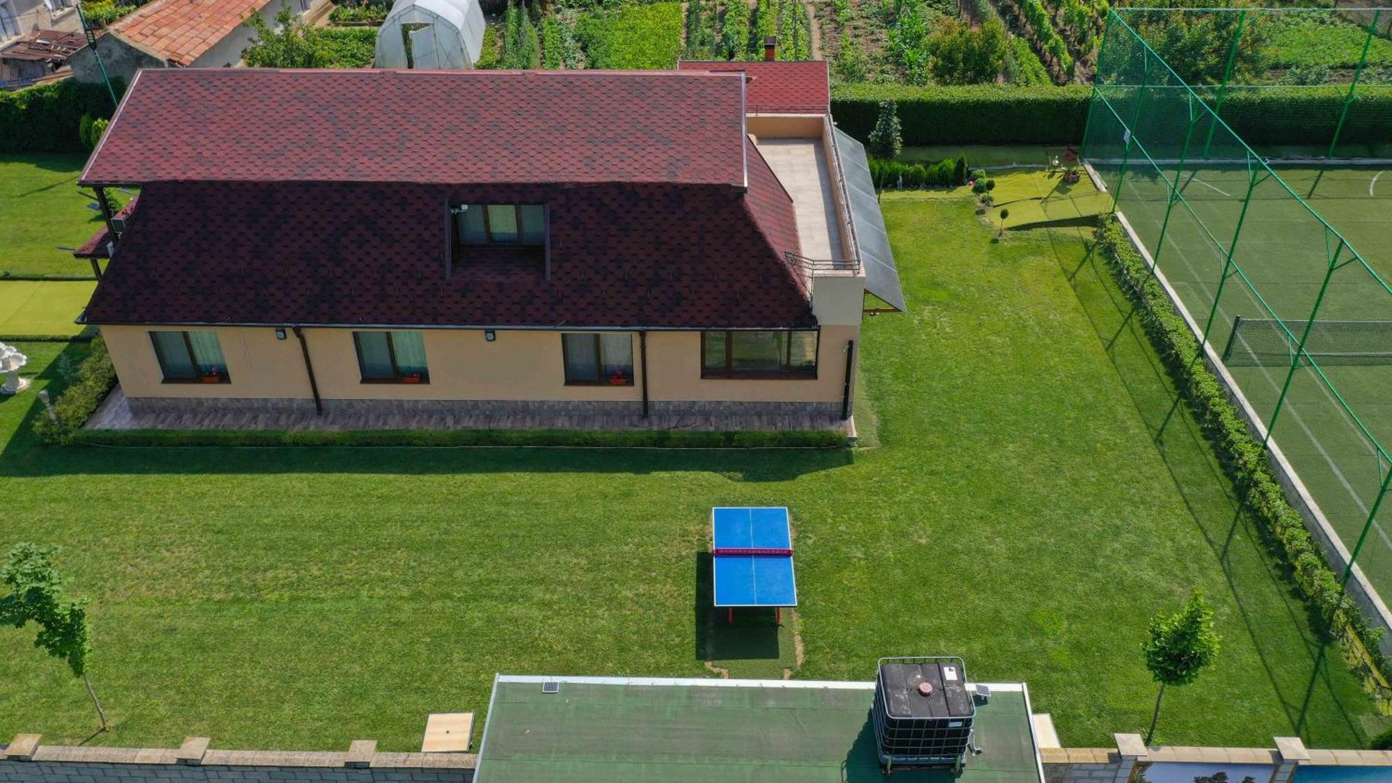 Guest House Erida Trastenik Bagian luar foto
